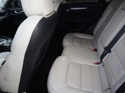 Used 2022 MAZDA CX-5 AWD 2.5 S w/ Preferred Package image 18