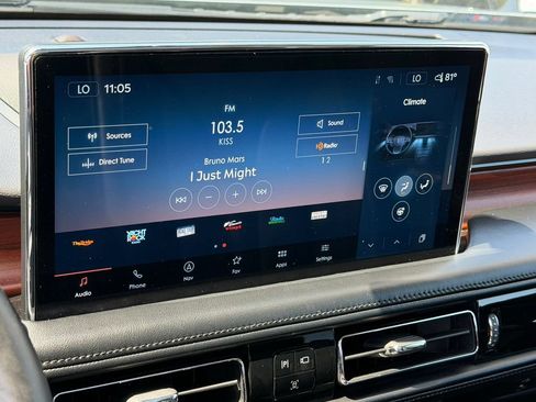 Used 2021 Lincoln Nautilus Reserve AWD/4WD image 37
