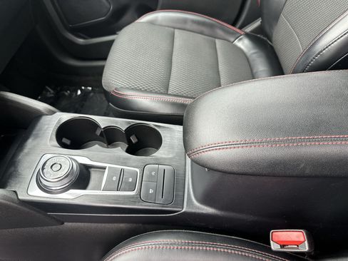 Used 2023 Ford Escape ST-Line FWD image 21