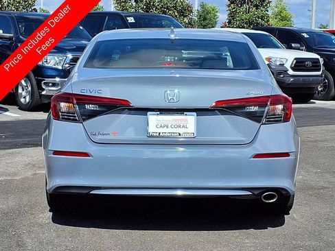 Used 2024 Honda Civic Sport image 6