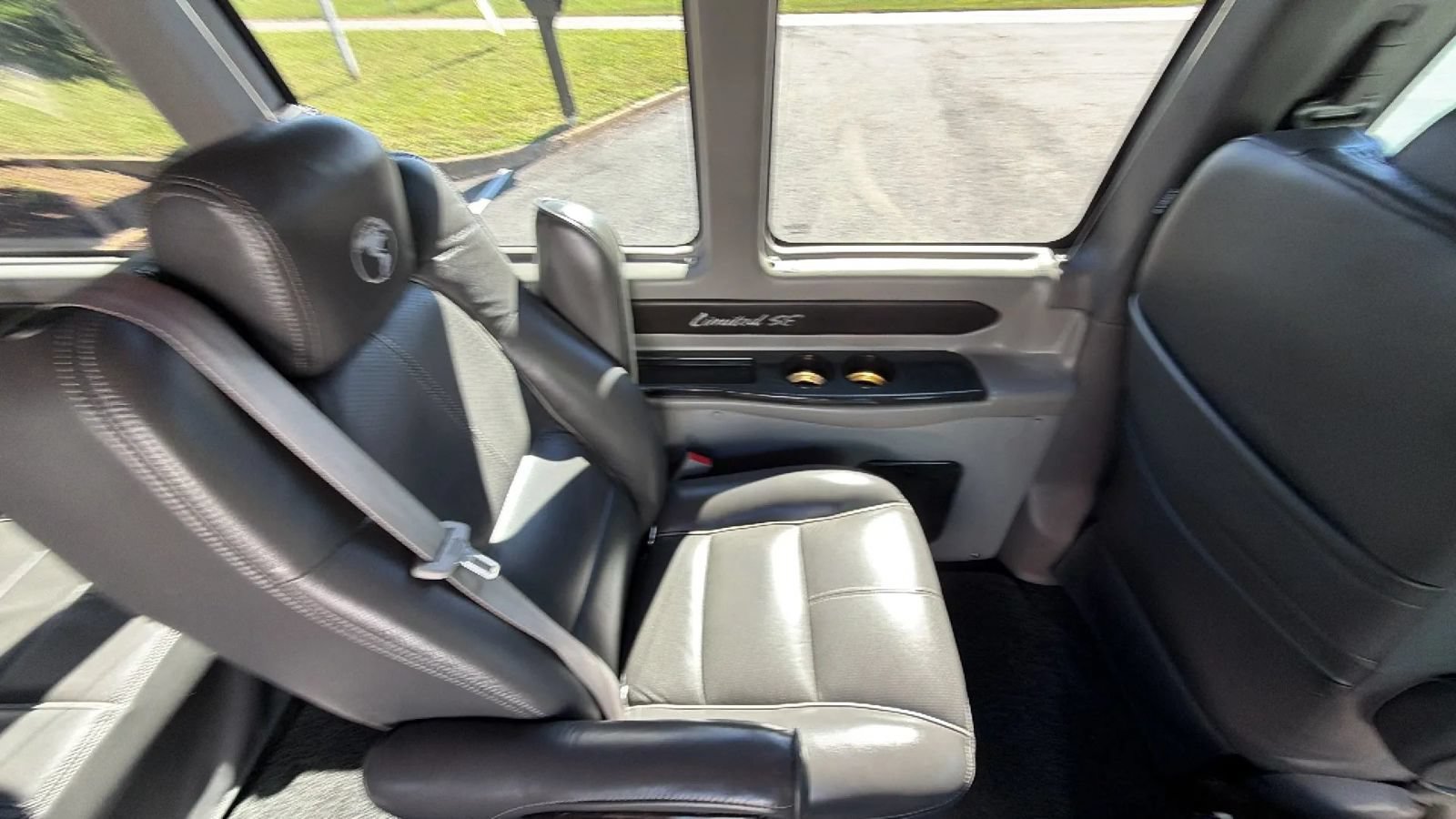 Used 2019 GMC Savana 2500 w/ Enhanced Convenience Package RWD image 88