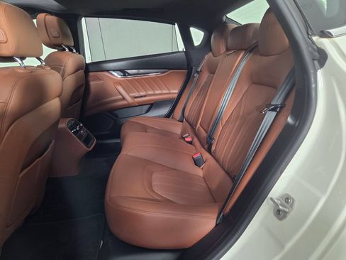 Used 2023 Maserati Quattroporte GT RWD image 24