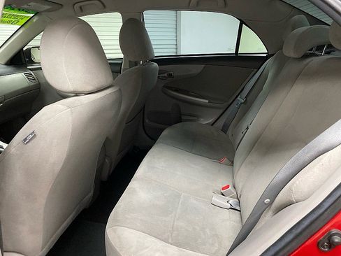 Used 2013 Toyota Corolla LE Special Edition image 11