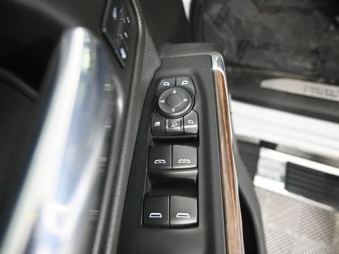 Used 2023 Chevrolet Silverado 3500 High Country AWD/4WD image 19