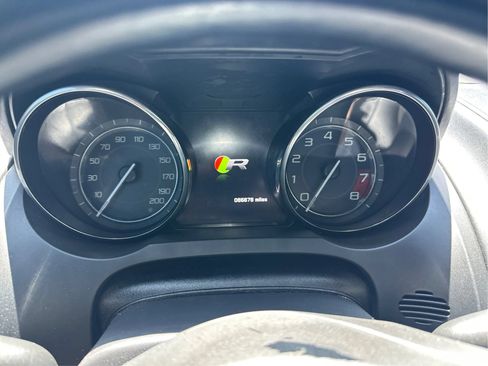 Used 2015 Jaguar F-TYPE R RWD image 18