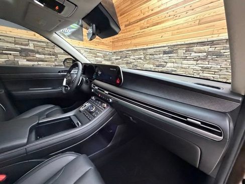 Used 2024 Hyundai Palisade Limited AWD/4WD image 15
