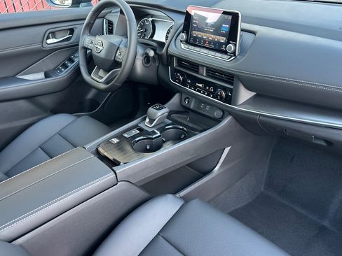 New 2026 Nissan Rogue Dark Armor image 16