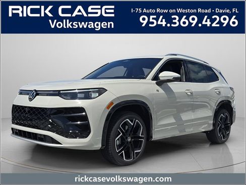 New 2026 Volkswagen Tiguan SEL R-Line AWD/4WD image 1