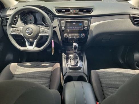 Certified 2020 Nissan Rogue Sport S FWD image 14