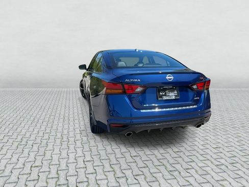 Certified 2023 Nissan Altima 2.5 SR AWD/4WD image 6
