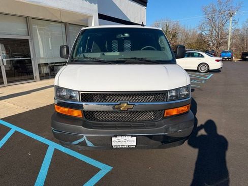 Used 2024 Chevrolet Express 2500 w/ Driver Convenience Package image 2