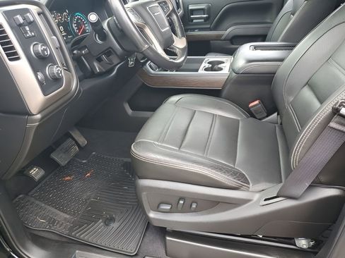 Used 2019 GMC Sierra 2500 Denali w/ Duramax Plus Package image 31