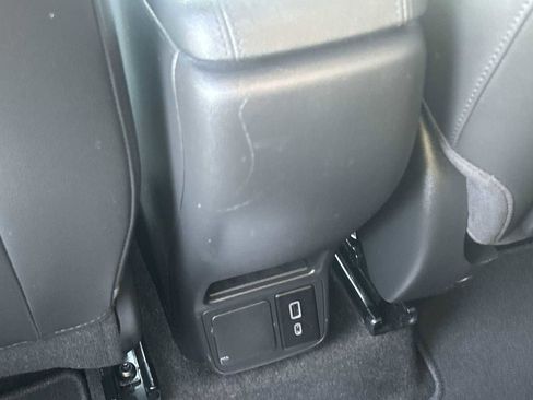 Used 2023 Buick Encore GX Select w/ Sport Touring Package image 20