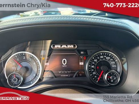Used 2023 RAM 1500 Laramie AWD/4WD image 19