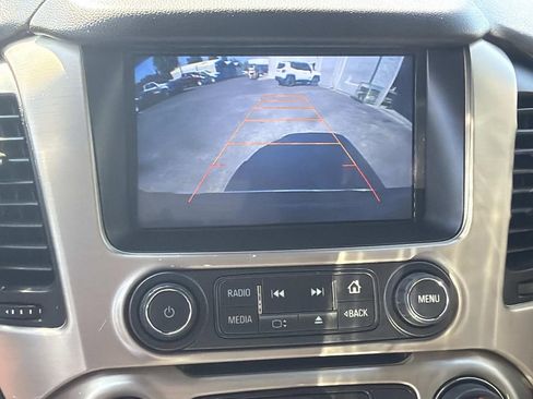 Used 2015 GMC Yukon Denali w/ Open Road Package AWD/4WD image 34