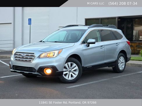 Used 2017 Subaru Outback 2.5i Premium AWD/4WD image 2