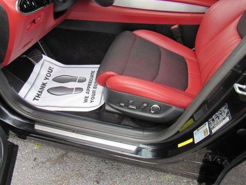 Used 2022 Genesis GV70 2.5T w/ Sport Prestige Package AWD/4WD image 21