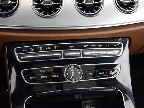 Used 2018 Mercedes-Benz E 400 Coupe image 28