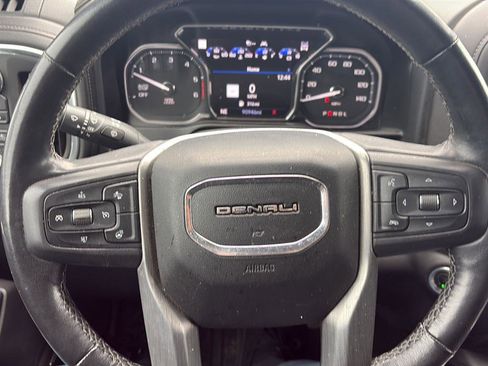 Used 2021 GMC Sierra 1500 Denali w/ Denali Ultimate Package AWD/4WD image 8