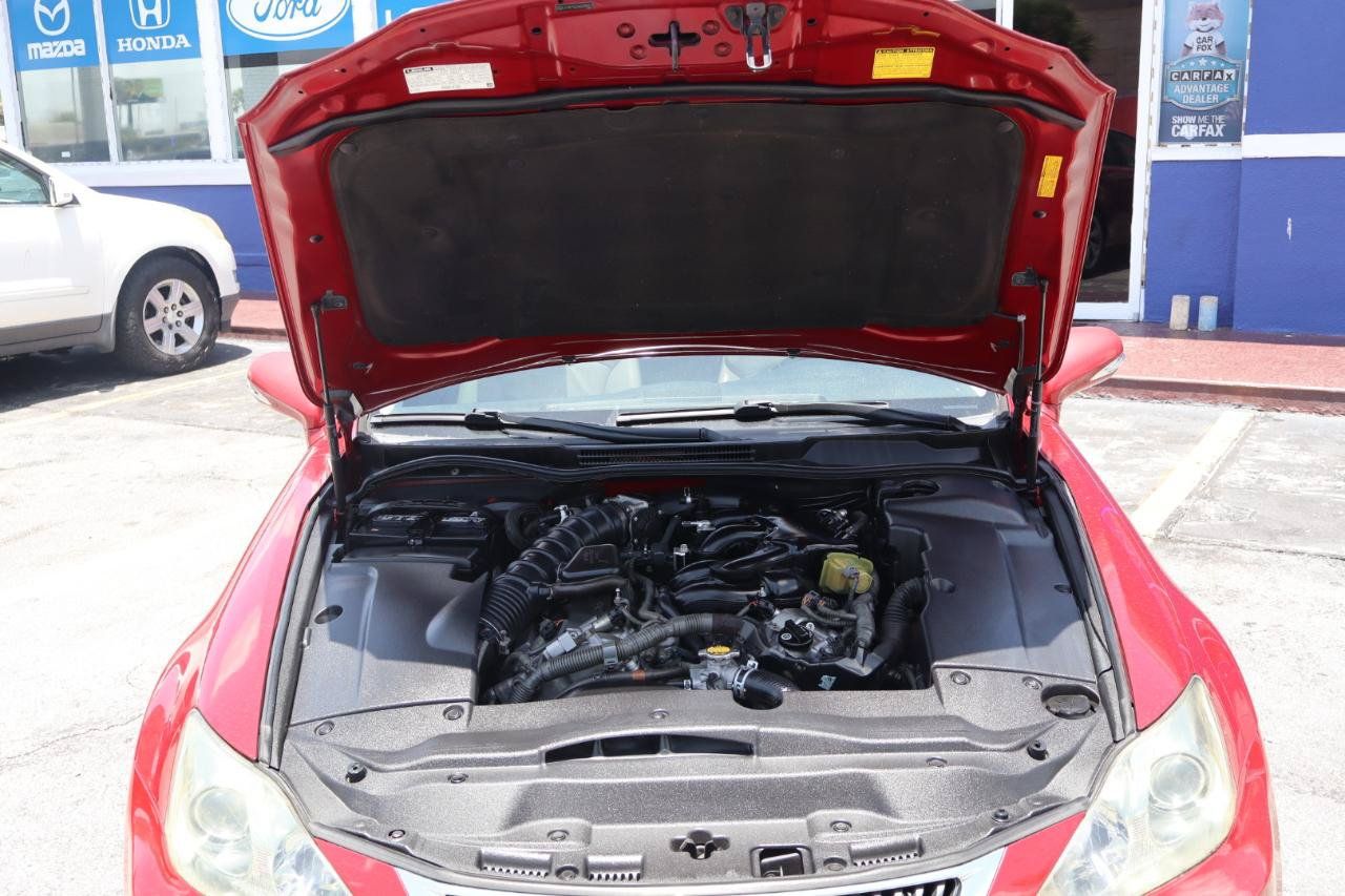 Used 2010 Lexus IS 250 w/ Preferred Accessory Package RWD image 11