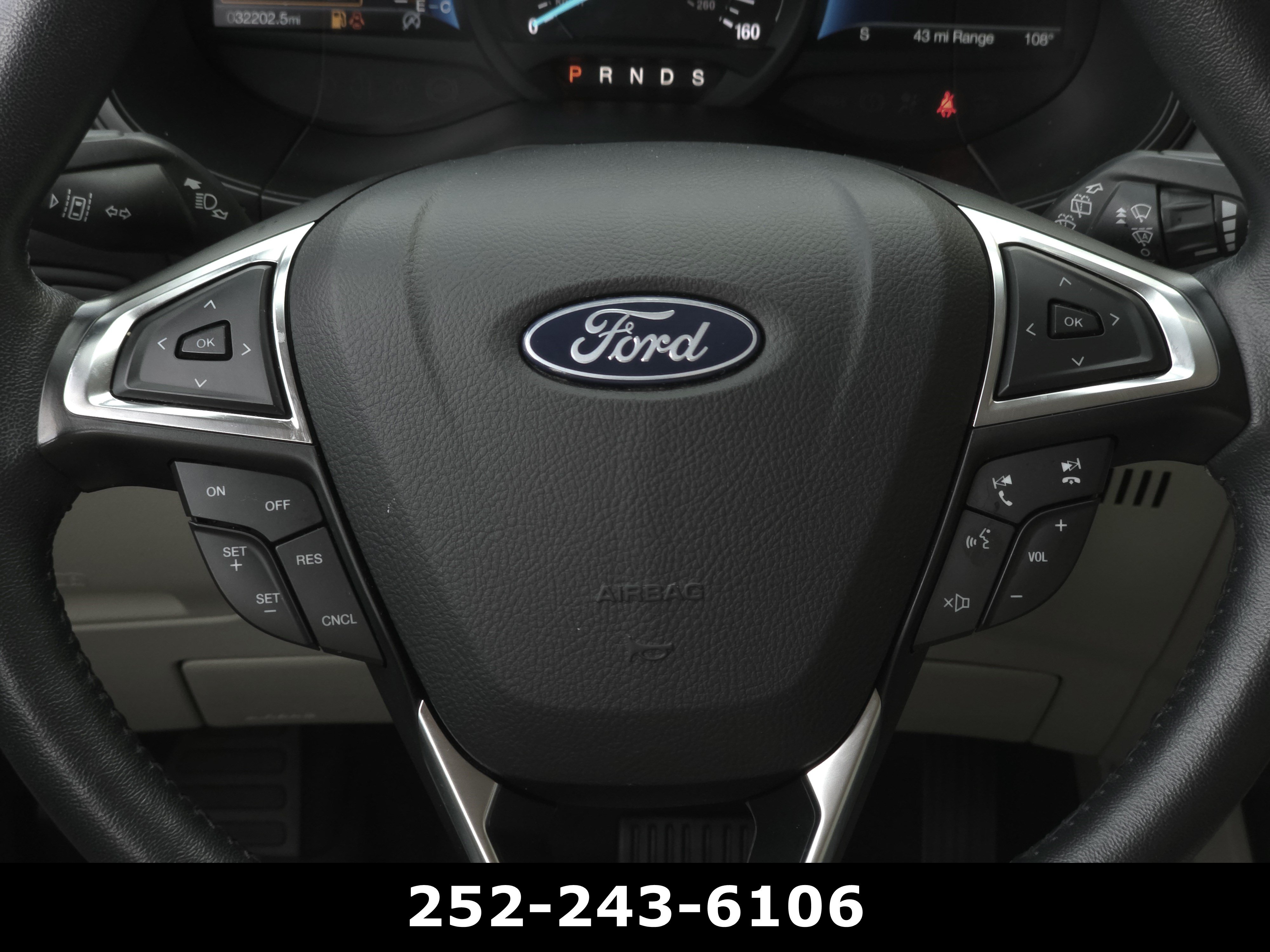 Used 2024 Ford Edge Titanium AWD/4WD image 22