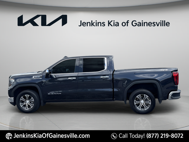Used 2025 GMC Sierra 1500 SLT AWD/4WD image 7