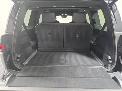 Used 2024 Rivian R1S Adventure AWD/4WD image 15
