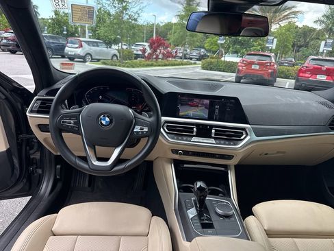 Used 2022 BMW 330i Sedan w/ Driving Assistance Package RWD image 21