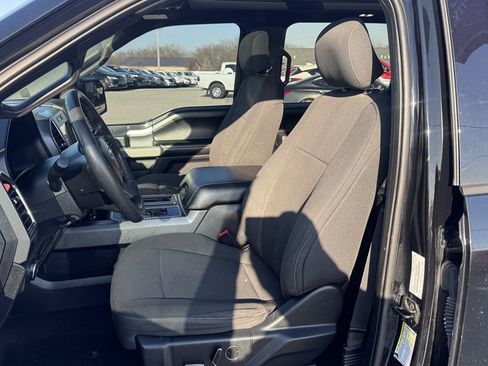 Used 2016 Ford F150 XLT w/ Equipment Group 302A Luxury image 18