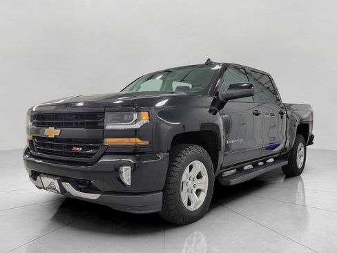 Used 2017 Chevrolet Silverado 1500 LT w/ All Star Edition AWD/4WD image 12