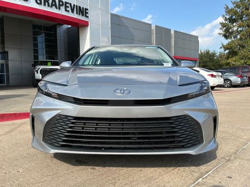 Used 2026 Toyota Camry LE FWD image 3