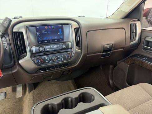 Used 2014 Chevrolet Silverado 1500 LT w/ LT Convenience Package AWD/4WD image 4