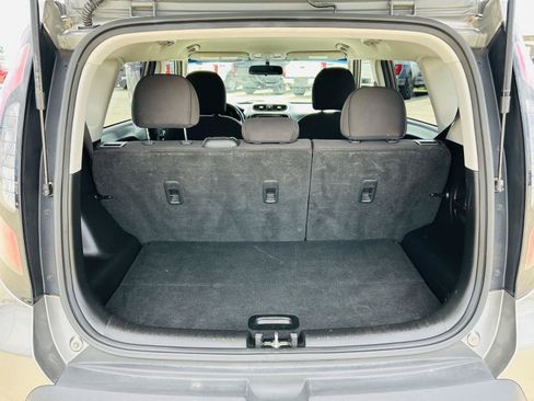 Used 2016 Kia Soul FWD image 20