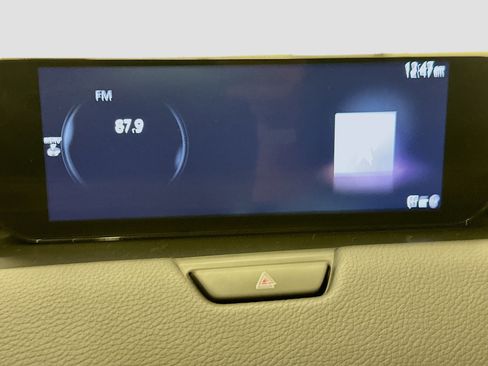 Used 2024 MAZDA CX-90 Plug-In Hybrid w/ Premium Pkg AWD/4WD image 21