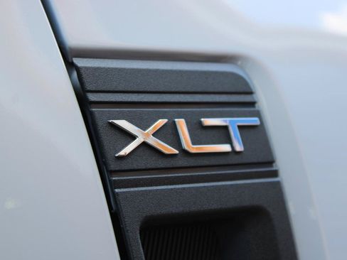 Used 2025 Ford Maverick XLT w/ XLT Luxury Package FWD image 8