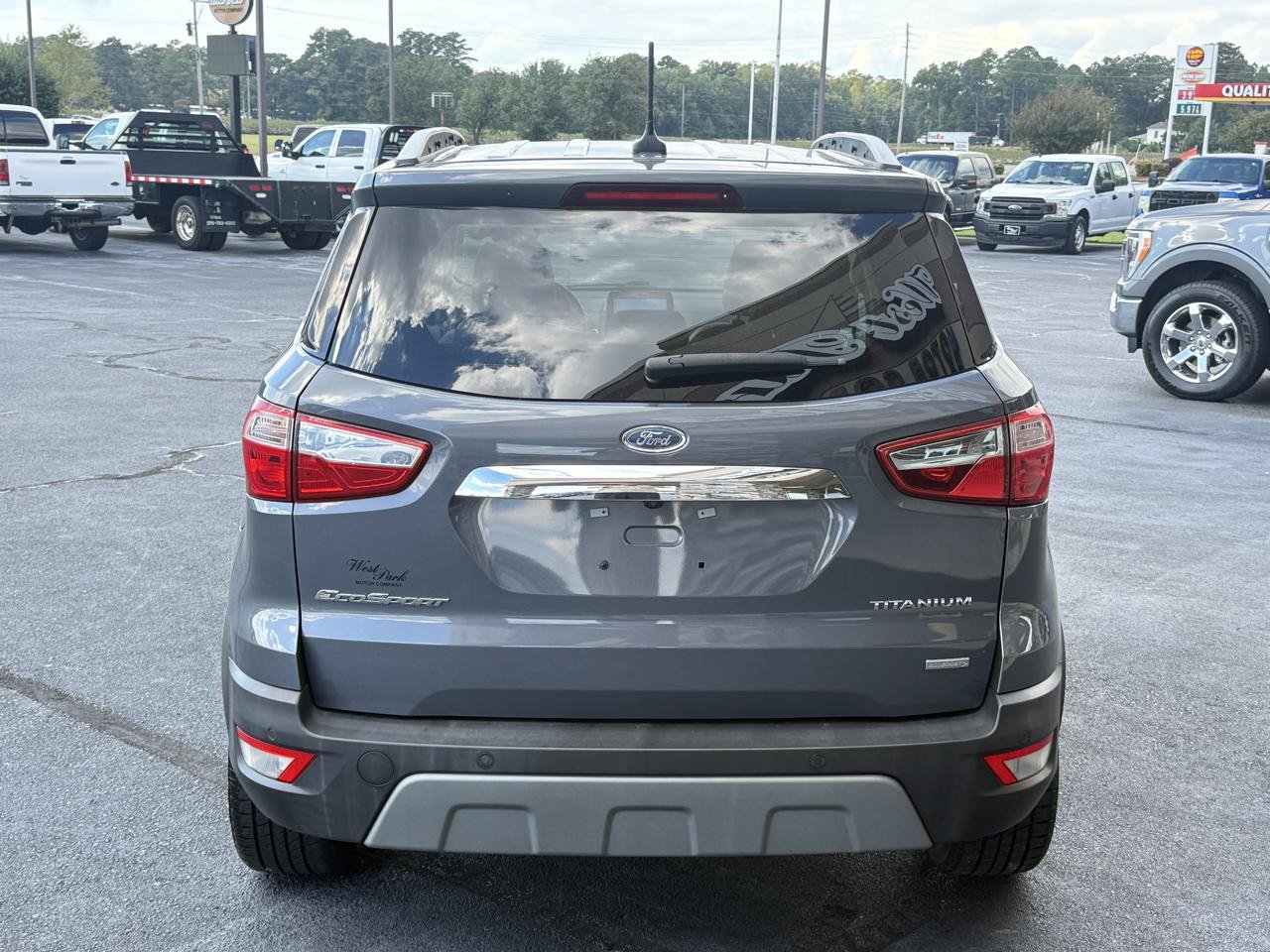 Used 2018 Ford EcoSport Titanium FWD image 4