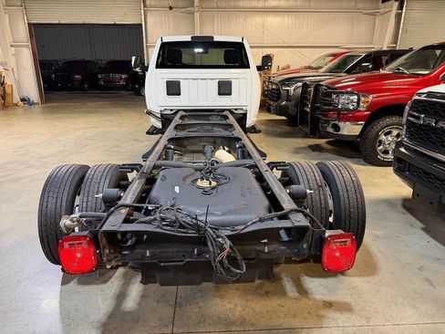 Used 2018 RAM 5500 Tradesman image 45