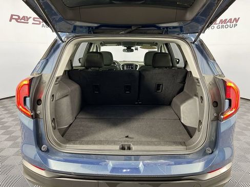 Used 2024 GMC Terrain SLE AWD/4WD image 24