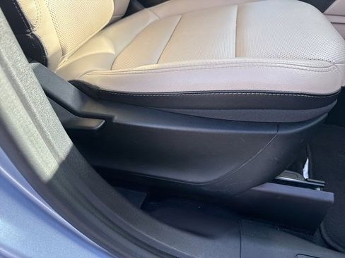 Certified 2022 Ford Escape SEL w/ Technology Package image 23