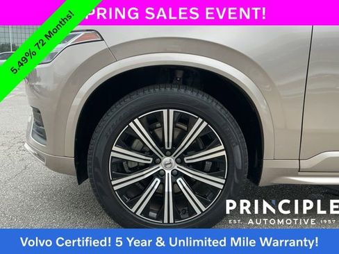 Certified 2023 Volvo XC90 B5 Core AWD/4WD image 10
