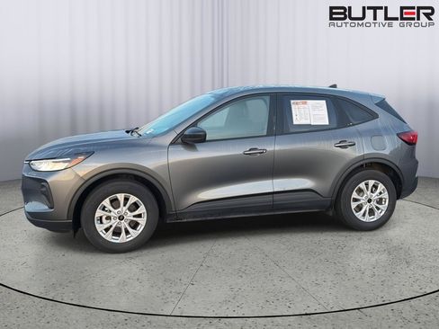 Used 2025 Ford Escape Active FWD image 3