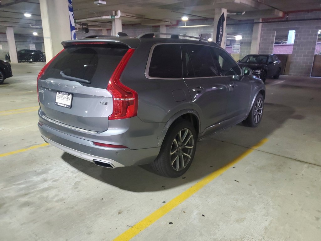 Used 2017 Volvo XC90 T6 Momentum w/ Vision Package AWD/4WD image 6