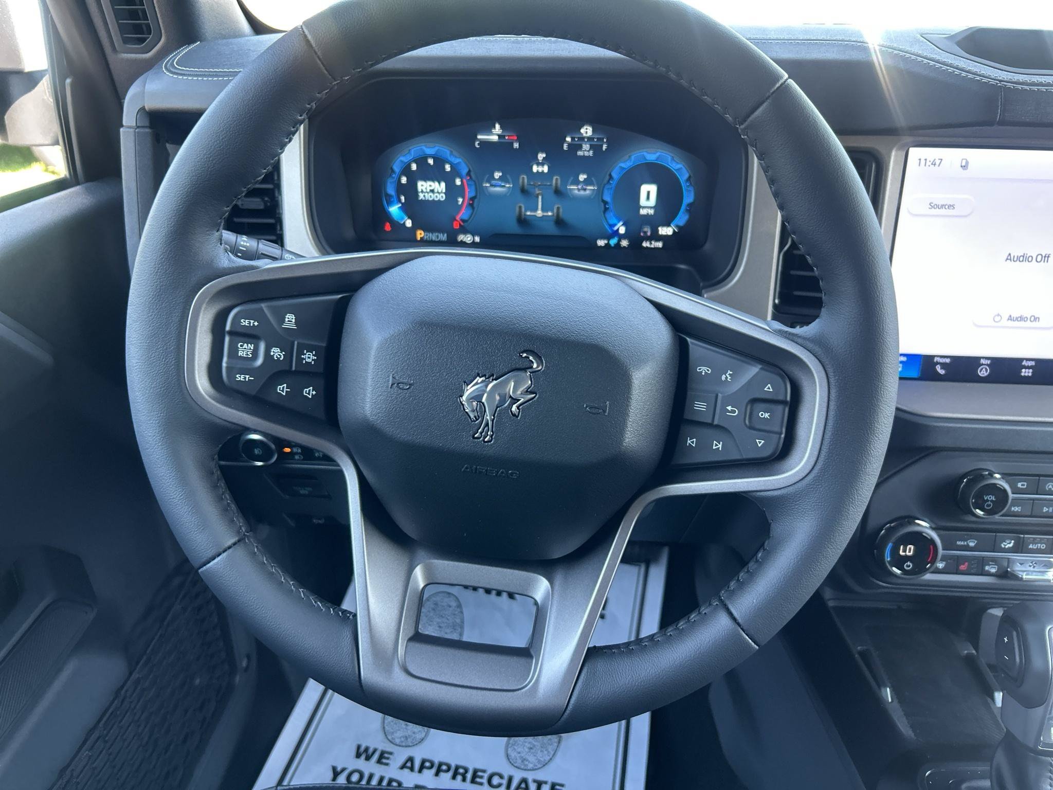 New 2026 Ford Bronco Outer Banks AWD/4WD image 8