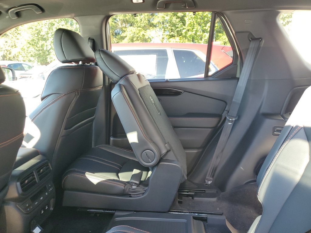New 2026 Honda Pilot TrailSport image 9