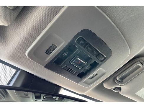 Used 2021 Toyota Camry XSE w/ Carpet Mat Package (TMS) image 22