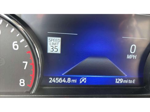 Used 2024 Ford Explorer XLT w/ Equipment Group 202A image 18