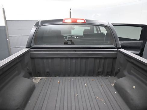 Used 2015 Toyota Tundra SR5 w/ SR5 Upgrade Package RWD image 8