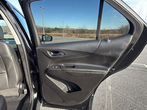 Used 2020 Chevrolet Equinox Premier w/ Premier Redline Edition image 20