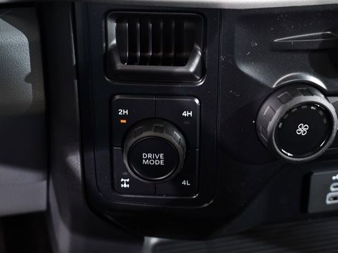 New 2026 Ford F350 XLT w/ FX4 Off-Road Package image 29