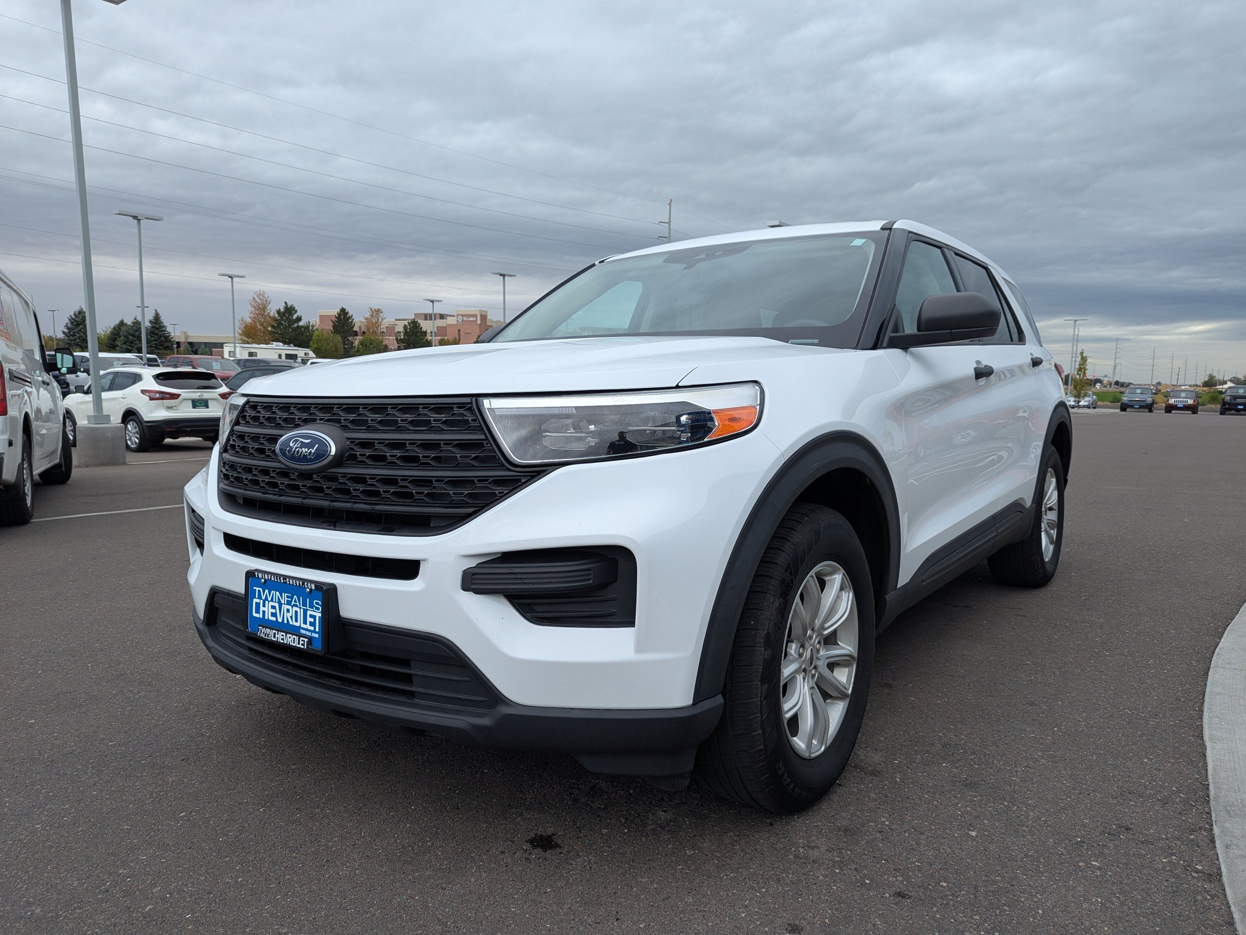 Used 2021 Ford Explorer 4WD w/ Class III Trailer Tow Package image 6